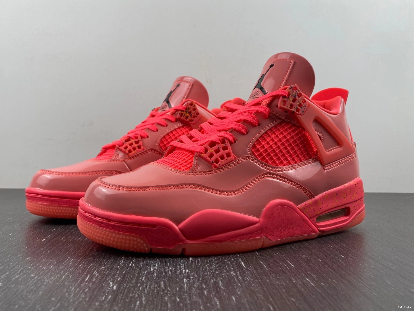 - AQ9128-600 4 Punch Jordan (W) Retro Hot 0101